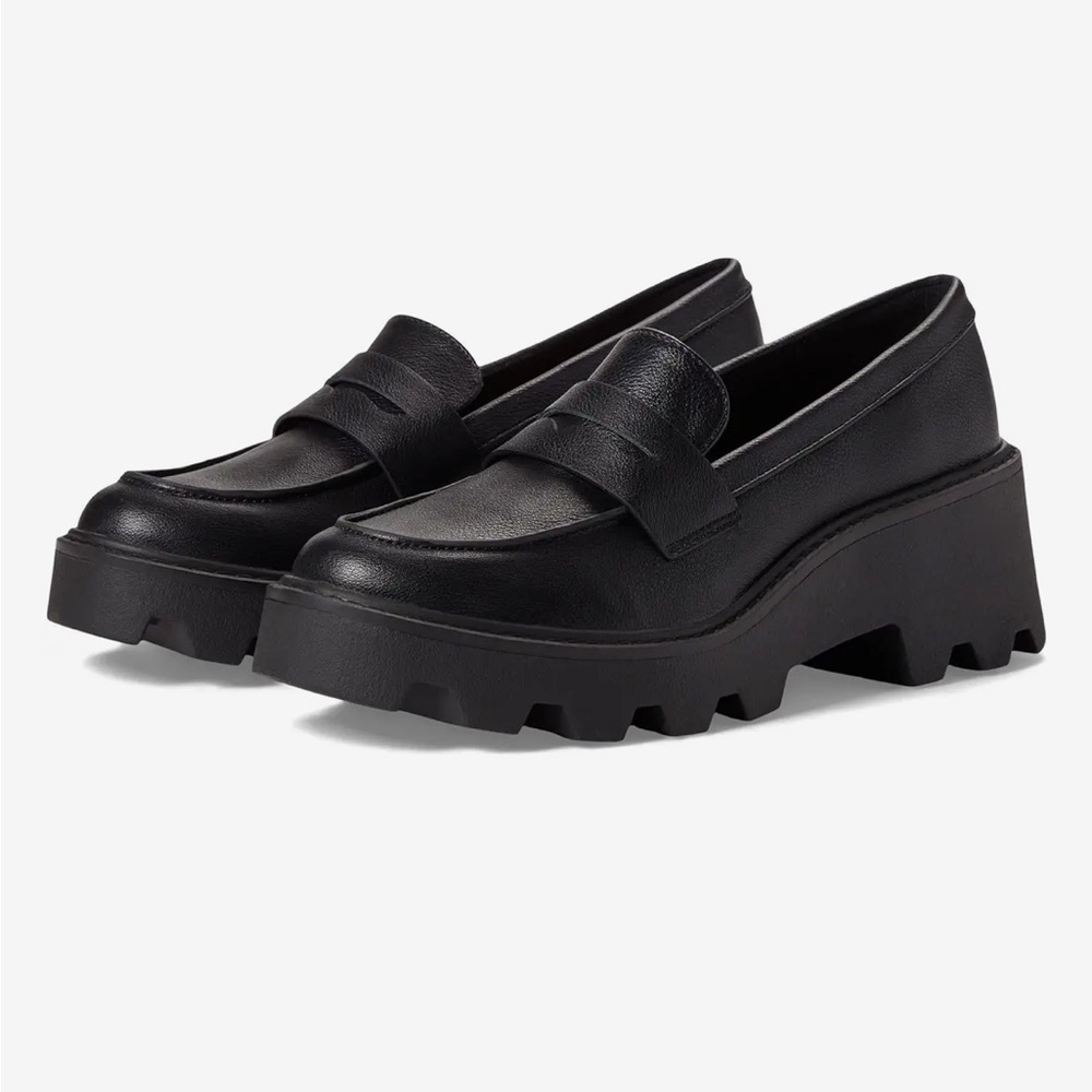 BRAND NEW DV Dolce Vita Loafers